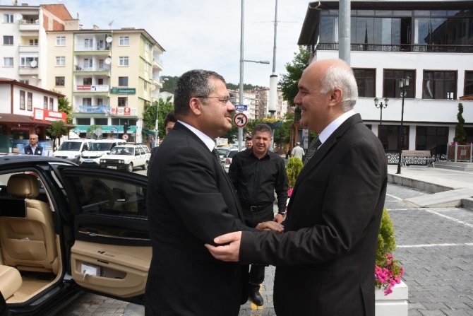 Azerbaycan Büyükelçisi’nden Kızılcahamam Belediye Başkanı Acar’a ziyaret