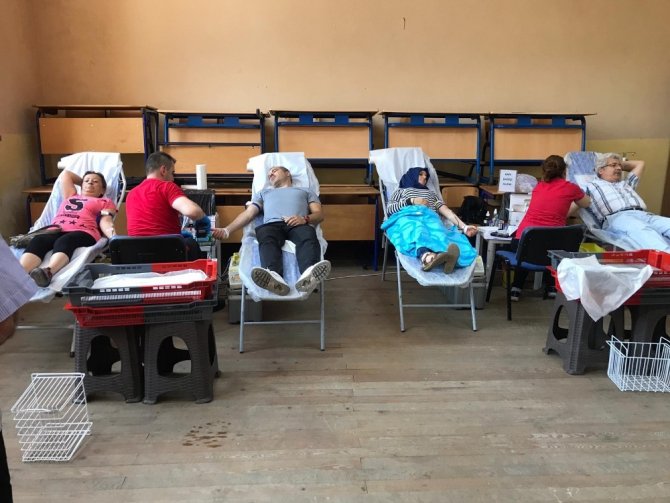 Erdek’te ’Kan bağışı ve Kök hücre bağışı kampanyası
