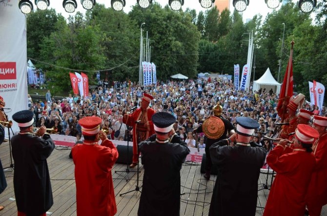 Türkiye Festivali Rusya’da milyonlara ulaştı