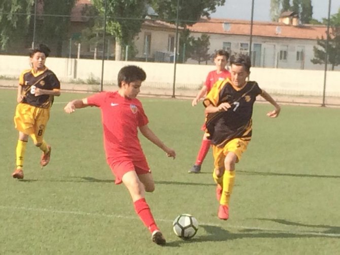Kayseri U-13 Futbol Liginde finalistler belli oldu
