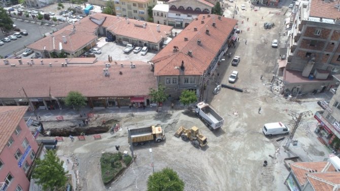 Nevşehir Belediyesi’nin altyapı atağı sürüyor