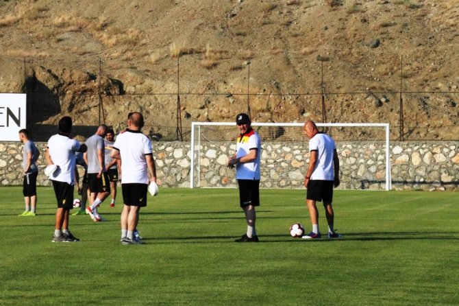 Evkur Yeni Malatyaspor’da yeni sezon hazırlıkları başladı