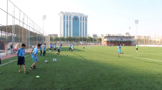 Şanlıurfa’da futbol yaz okuluna yoğun ilgi