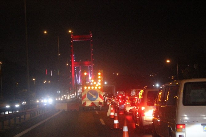 FSM ve 15 Temmuz Şehitler Köprülerinde bazı şeritler kapatıldı