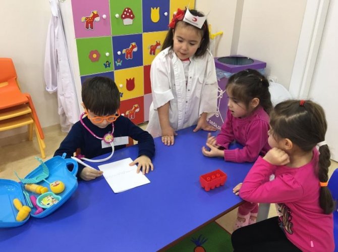 Beren Bebek Çocuk Akademisinde eğitim devam ediyor