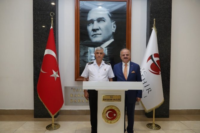 Jandarma Genel Komutanı Çetin, Vali Çakacak’ı ziyaret etti