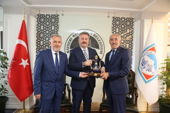 Melikgazi Belediye Başkanı Dr. Mustafa Palancıoğlu: "Kayseri bir esnaf şehri ve esnaf siteleri ile de örnek gösteriliyor"