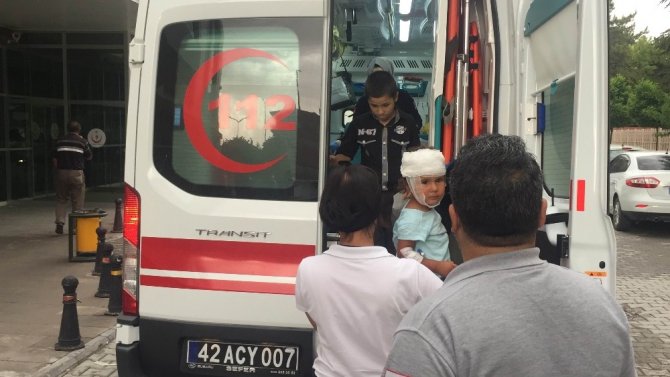 Konya’da kamyonetle otomobil çarpıştı: 8 yaralı