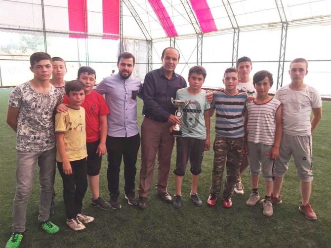 Hisarcık’ta Halı Saha Futbol Turnuvası