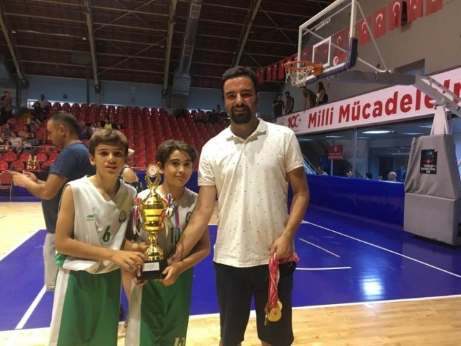 Salihli potada Manisa şampiyonu, Türkiye 5’incisi oldu
