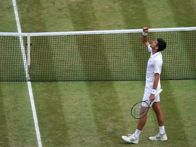 Federer’i deviren Novak Djokovic, Wimbledon’da şampiyon oldu