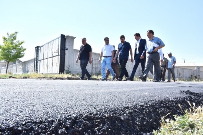 Başkan Kılca Çengilti’de asfalt çalışmalarını inceledi