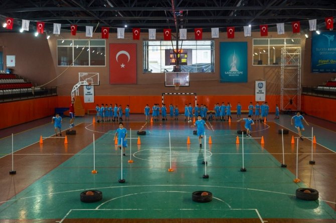 Sancaktepe Belediyesi Spor Okulları, 25 branşta eğitim veriyor