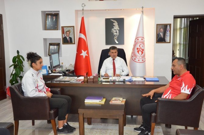 Kayserili Muaythai sporcularından Murat Eskici’ye ziyaret