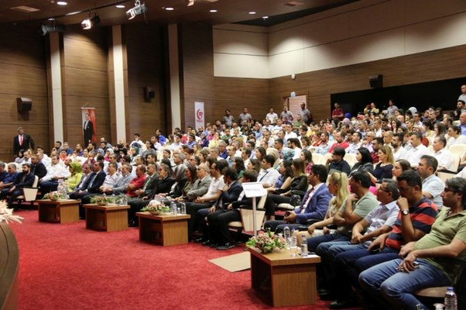 Cevat Olçok ve Ahmet Tezcan NEVÜ’de 15 Temmuz’u konuştu