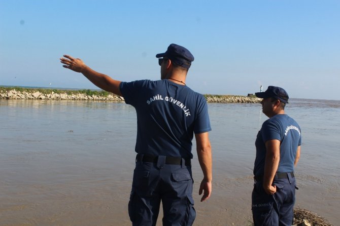Selin vurduğu Düzce’de kaybolan 7 kişinin arama çalışmaları sürüyor