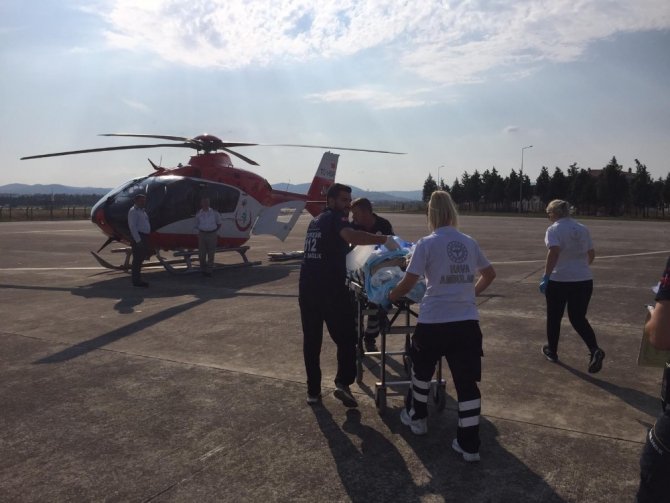Helikopter ambulans 60 yaşındaki hasta için havalandı