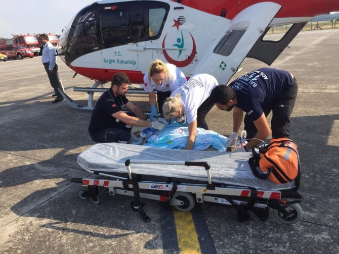 Helikopter ambulans 60 yaşındaki hasta için havalandı