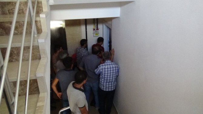 Diyarbakır’da evde alkol alıp sızan şahıs, ekipler hareketlendirdi