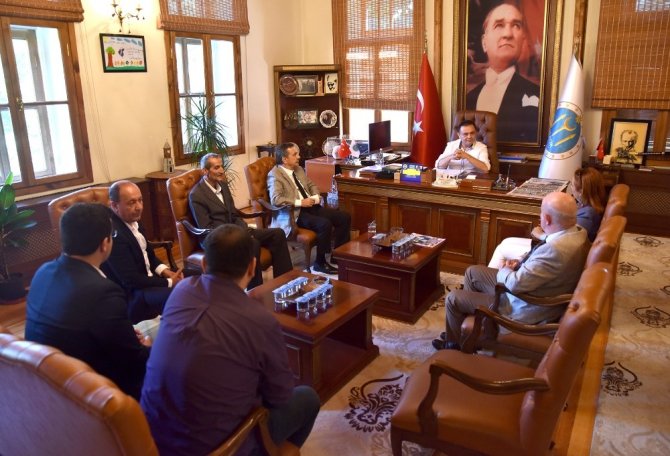 Tepebaşı Belediye Başkanı Ataç’tan Bilecik Belediye Başkanı Şahin’e hayırlı olsun ziyareti