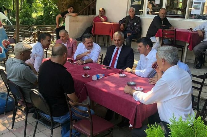 Başkan Babaoğlu, Düzce’de afetzedeleri ziyaret etti.