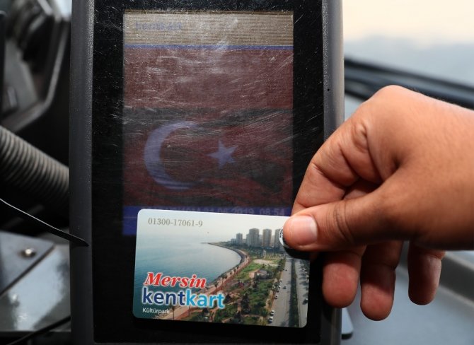 Mersin’de 60 yaş altı vatandaşlara verilen emekli kartları iptal edildi