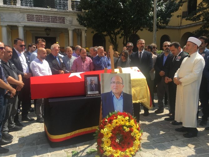 Prof. Dr. Ahmet Haluk Dursun için Galatasaray lisesinde tören düzenlendi