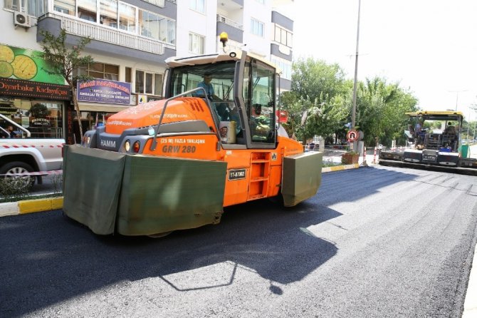 Büyükşehir Batı Gazi’de asfaltlama çalışmasına başladı