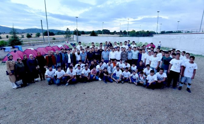 Başkan Kılca, Atabey Gençlik Kampı’nda gençlerle buluştu