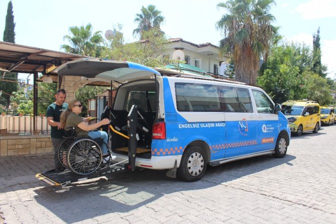 Büyükşehir’in engellilere ulaşım desteği sürüyor