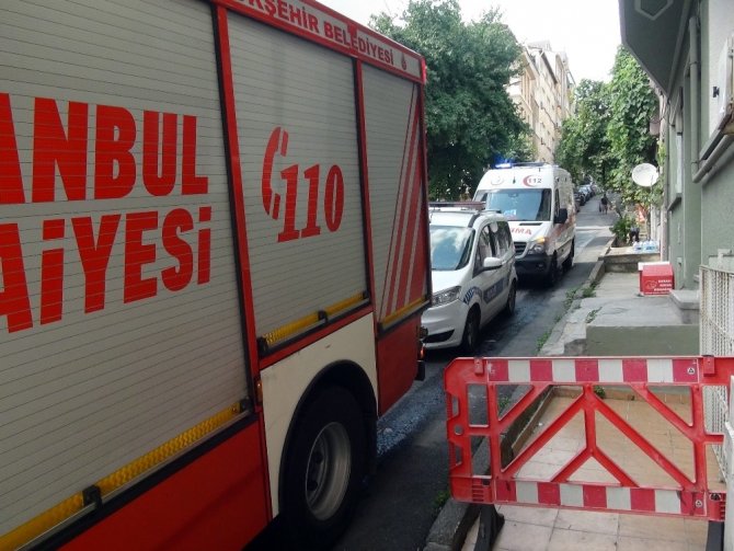 Beyoğlu’nda alkol komasına girdiği iddia edilen doktor, ekipleri alarma geçirdi