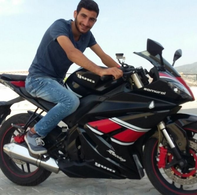 İzmir’de motosiklet ile kamyonet çarpıştı: 1 ölü, 1 yaralı