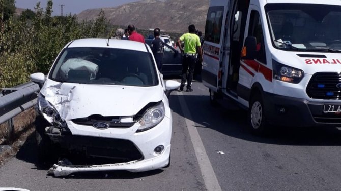 Kırıkkale’de trafik kazası: 8 yaralı