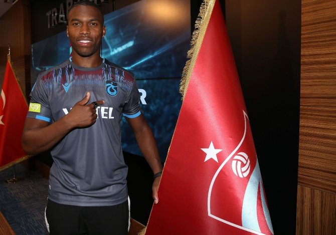 Trabzonspor, Daniel Sturridge ile sözleşme imzaladı