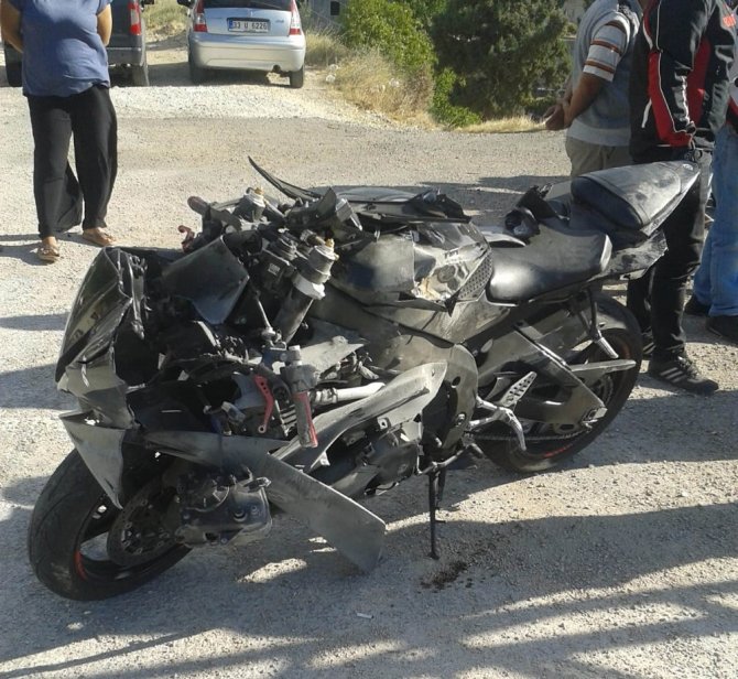 Mersin’de 2 ayrı trafik kazasında 2 yaralı