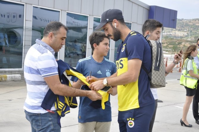 Fenerbahçe Alanya’ya geldi