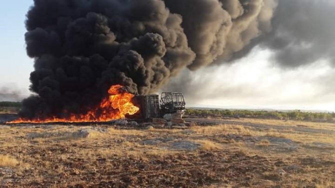 Şanlıurfa’da akaryakıt tankeri alev alev yandı