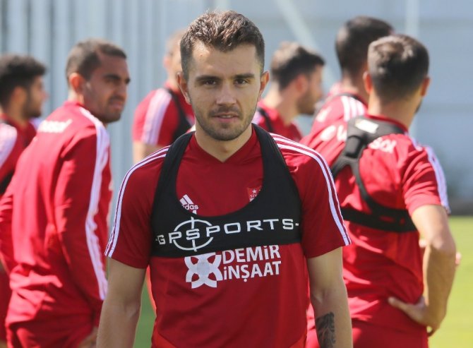 Emre Kılınç: "Trabzonspor’u kesinlikle yeneceğiz"