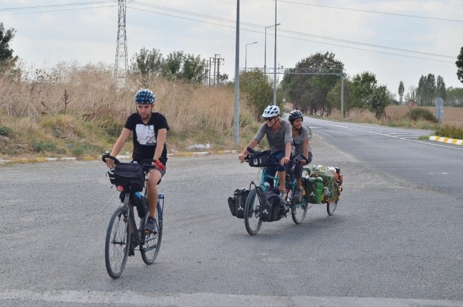 Fransa’dan tandem bisikletle Türkiye’ye geldiler