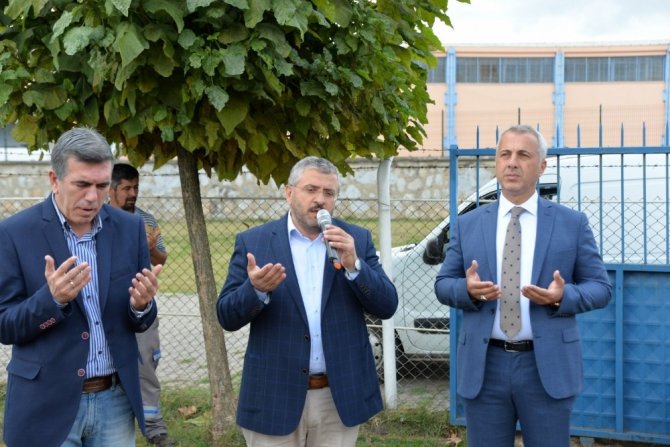 Başkan Babaoğlu, Hendeksporlu futbolcuları uğurladı