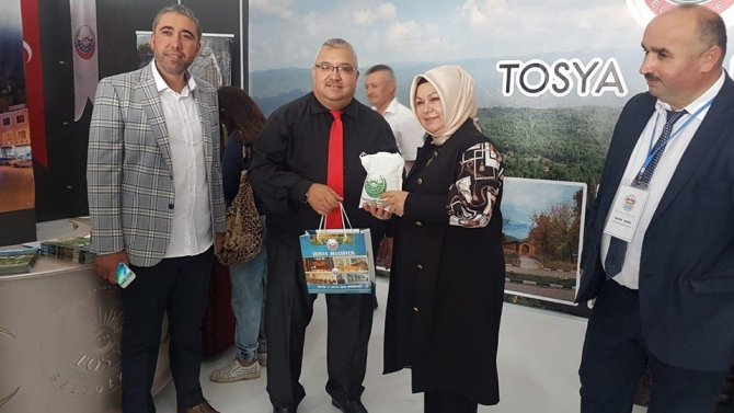 Sancaktepe Belediye Başkanından Tosya Standına Ziyaret