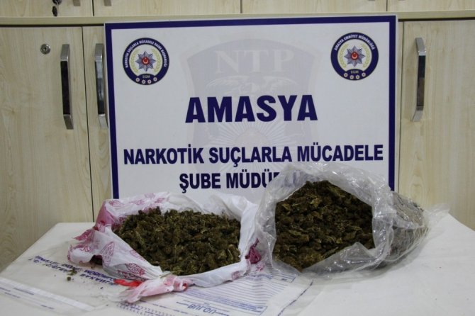 Amasya’da uyuşturucu operasyonu: 3 gözaltı