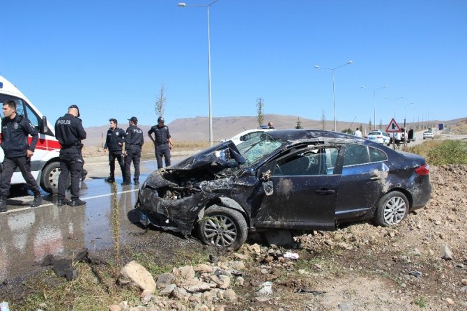 Erzurum’daki trafik kazasında ölü sayısı 2’ye yükseldi