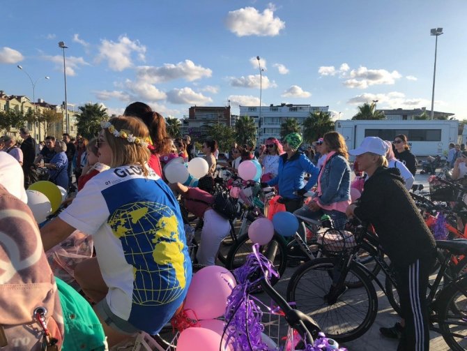 “Süslü Kadınlar Bisiklet Turu”na hastanelerden destek