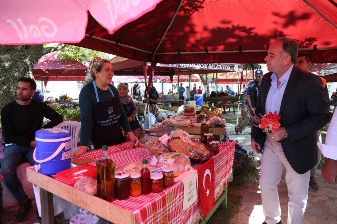 Selatin Organik Köy Pazarı her geçen gün daha da büyüyor