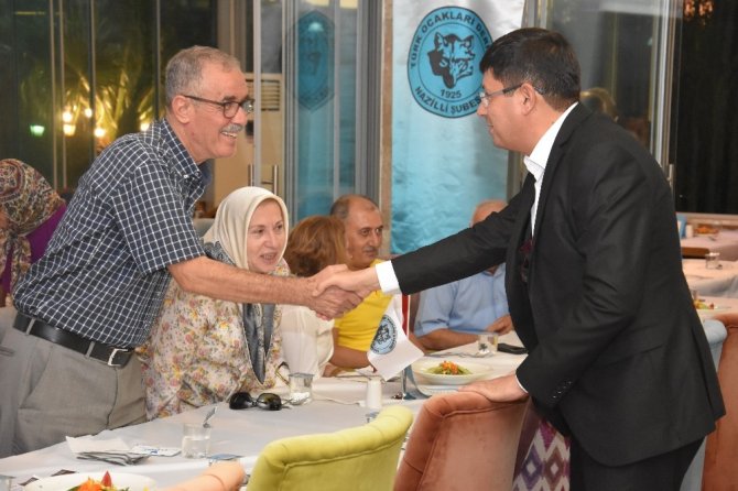 Hacı Süleyman Efendi Türk Kültürüne Hizmet Ödülü, tarihçi Prof. Dr. Serenay’a