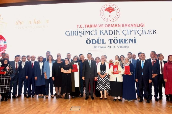 Vanlı kadın çiftçi Türkiye birincisi oldu