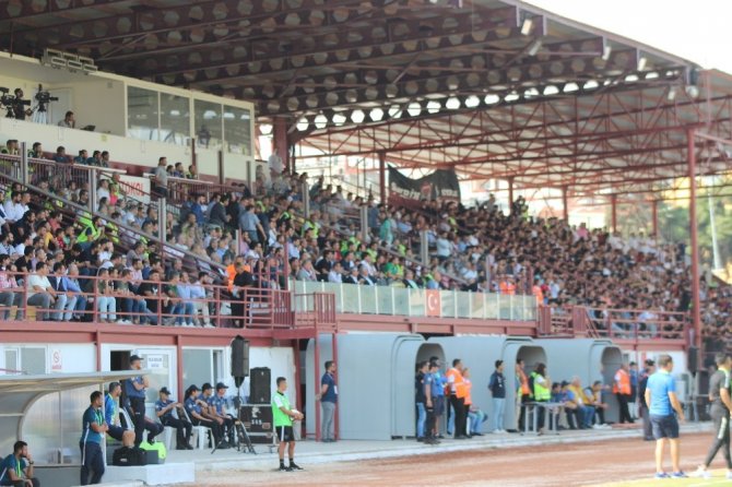 TFF 1. Lig: Hatayspor: 2 - Adana Demirspor: 1