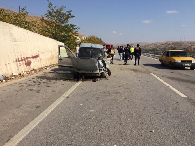 Çankırı’da trafik kazası: 1 ölü, 2 yaralı