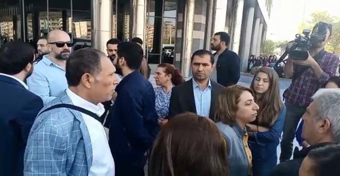 HDP’li vekil Aydeniz polise hakaret etti